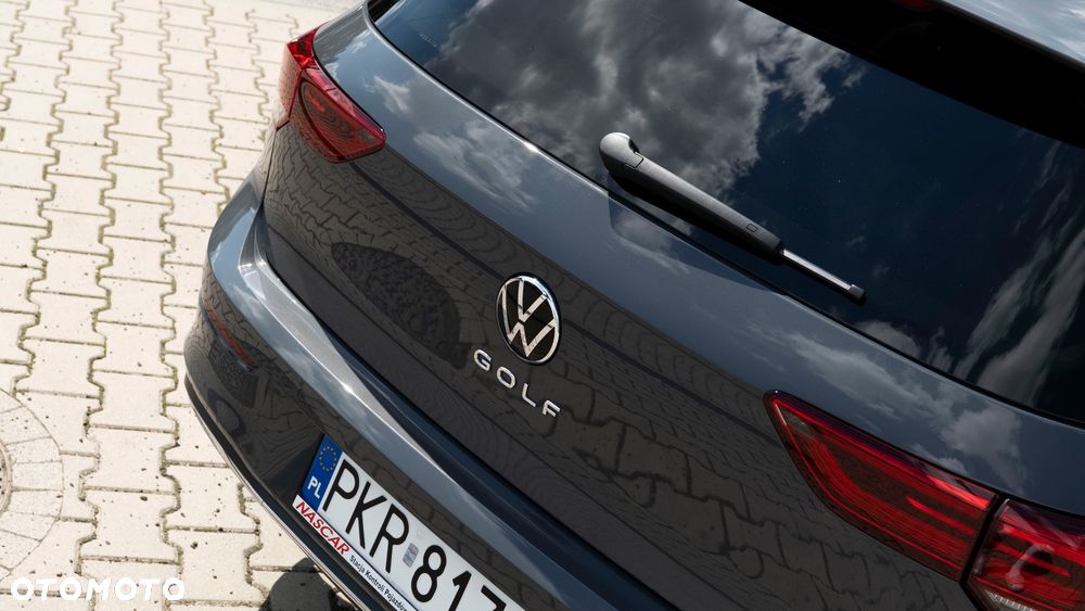 Volkswagen Golf - 5
