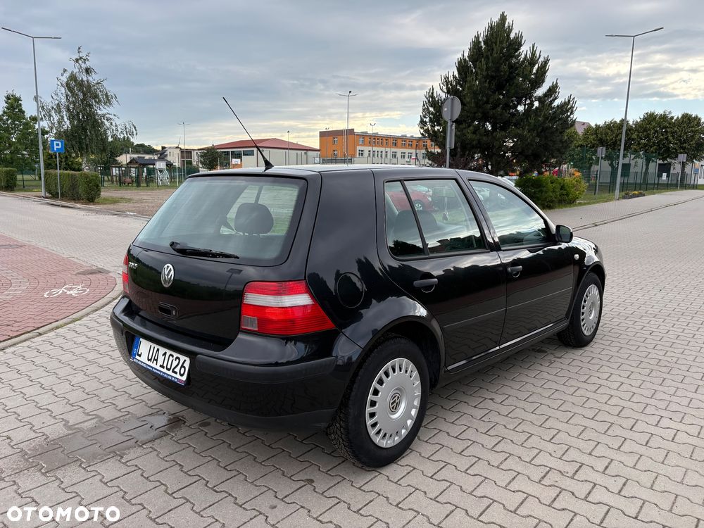Volkswagen Golf 1.4 Comfortline - 8