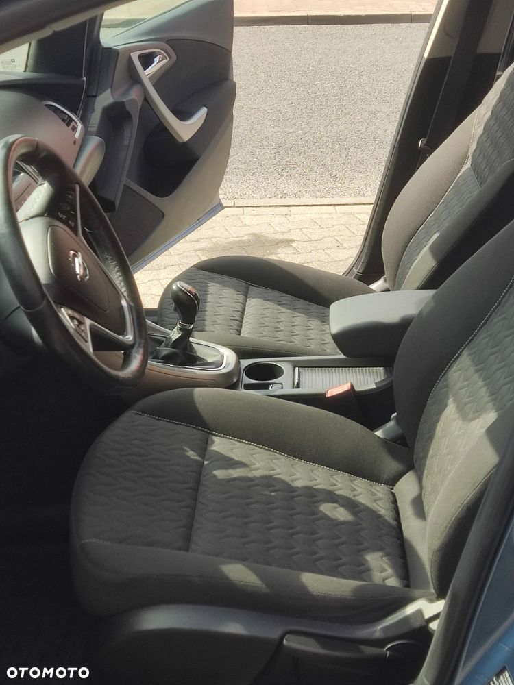 Opel Astra 1.4 Turbo Active - 25