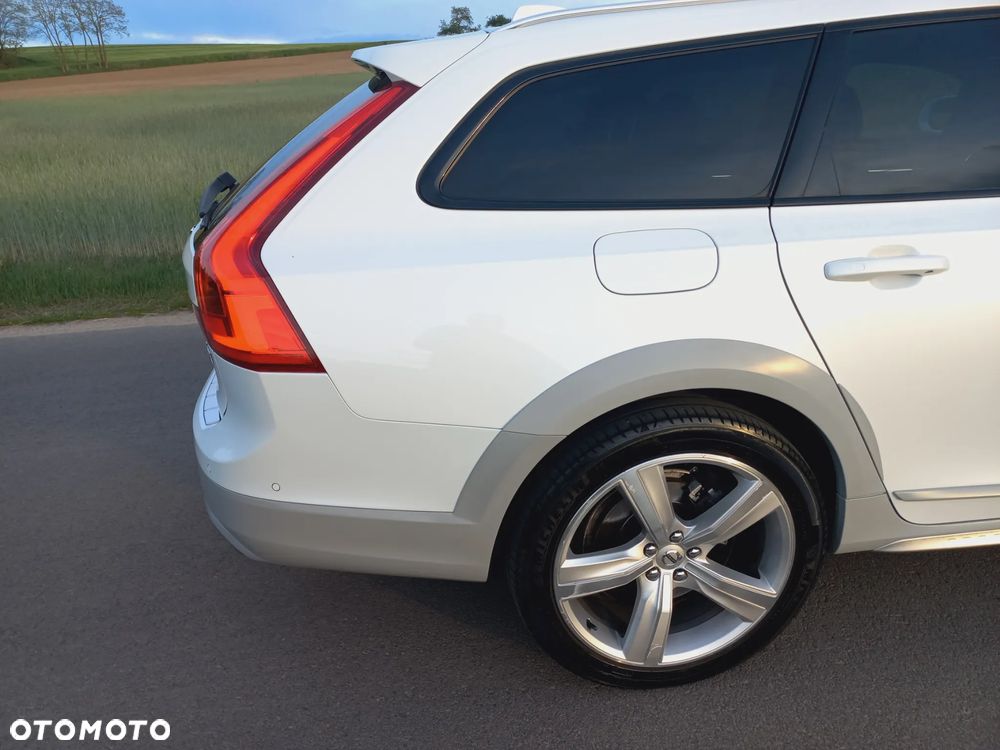 Volvo V90 - 11