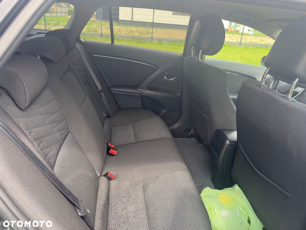 Toyota Avensis 2.2 D-4D Prestige NAVI - 13