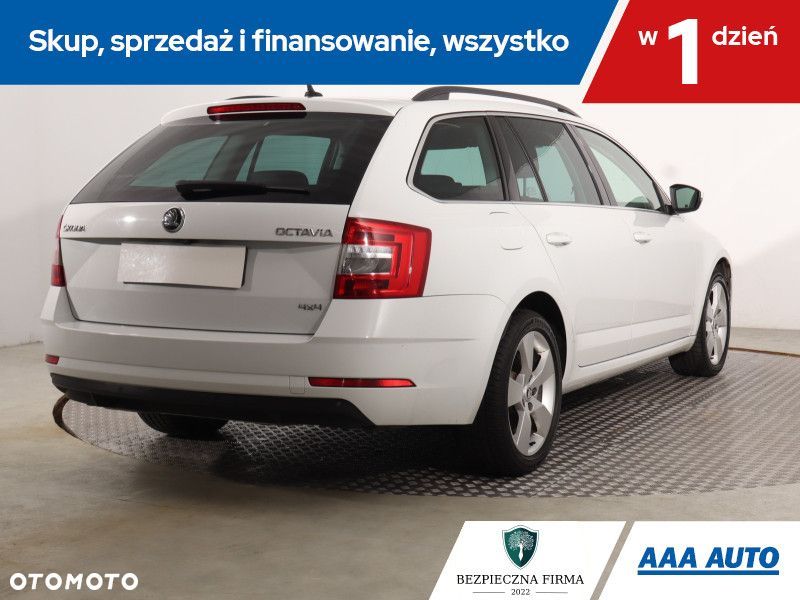 Skoda Octavia - 7