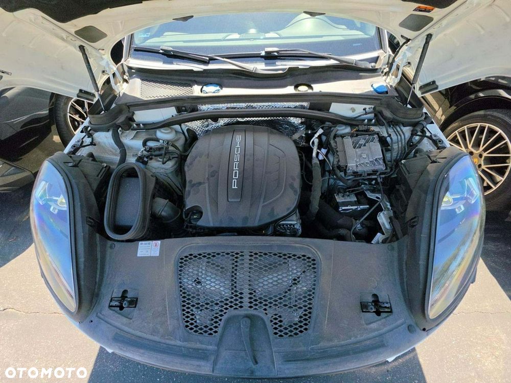 Porsche Macan - 9