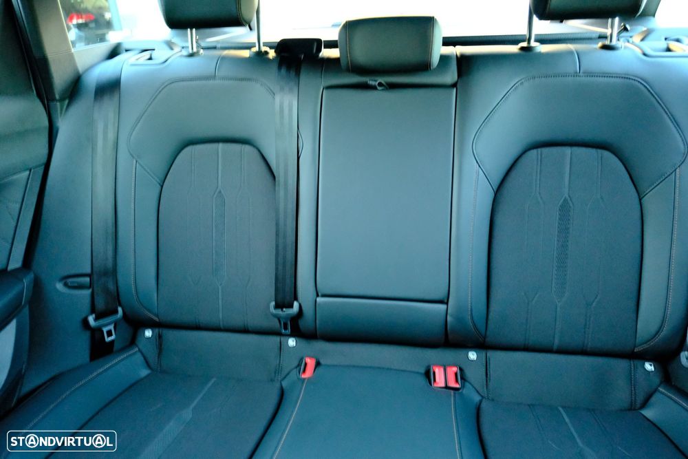 Cupra Leon ST 1.4 e-Hybrid VZ DSG - 9