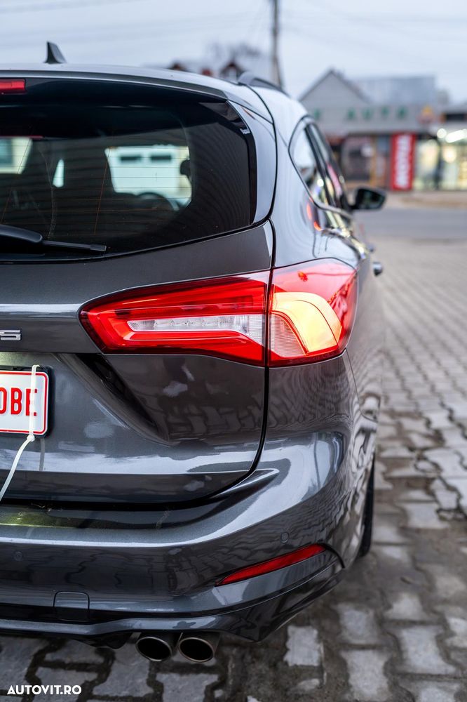 Ford Focus 1.0 EcoBoost Hybrid COOL&CONNECT DESIGN - 16