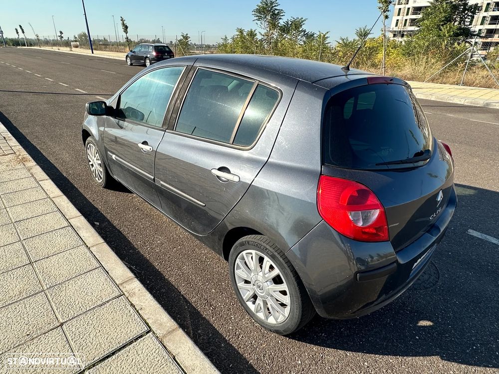 Renault Clio 1.2 TCE Dynamique S - 3