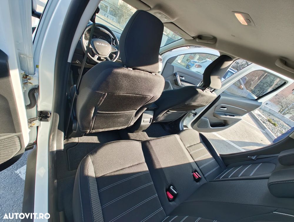 Dacia Duster Blue dCi 115 4WD Prestige - 6