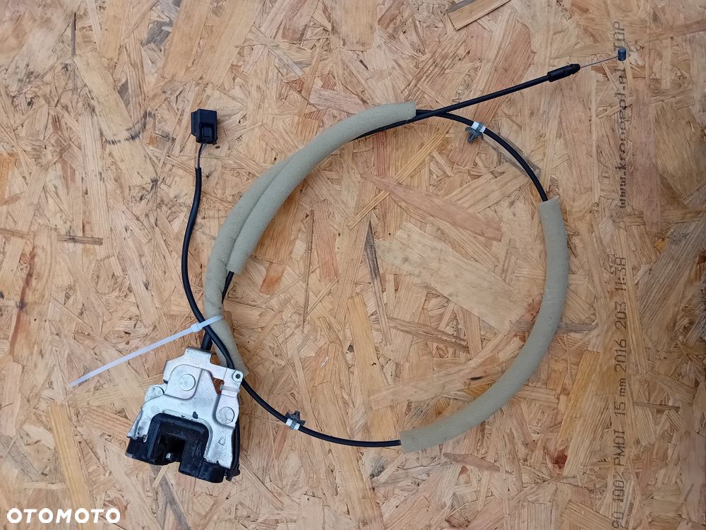 Movano Master III 15- zamek drzwi przesuwnych- środkowy - 1