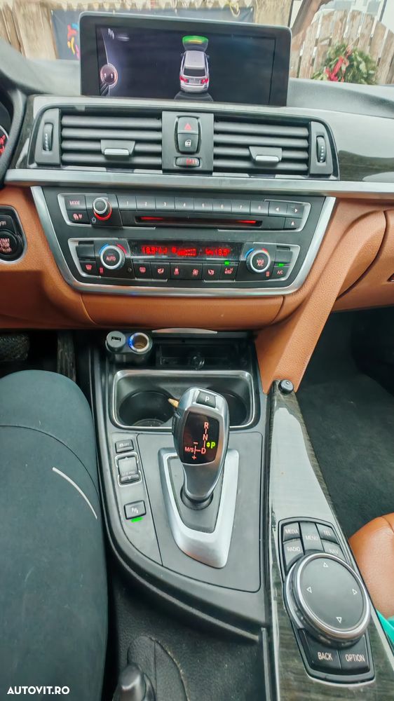 BMW Seria 3 318d Aut. Luxury Line - 18