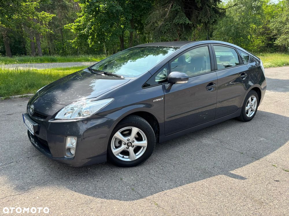 Toyota Prius 1.8 Hybrid Premium - 1