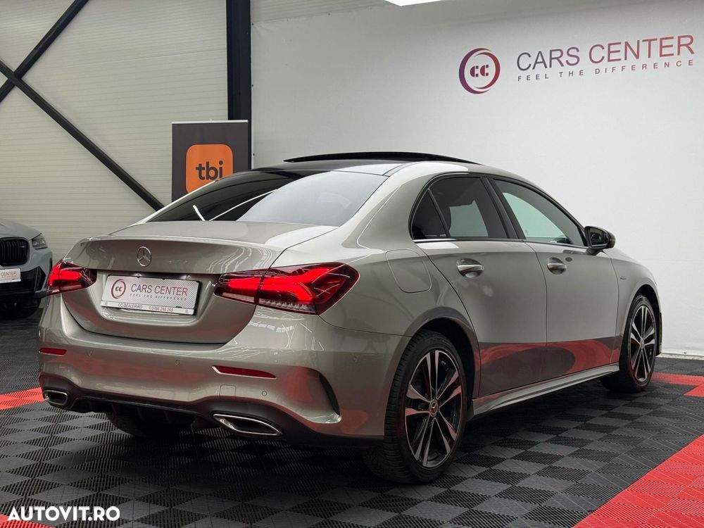 Mercedes-Benz A 250 e Sedan 8G-DCT AMG Line - 3