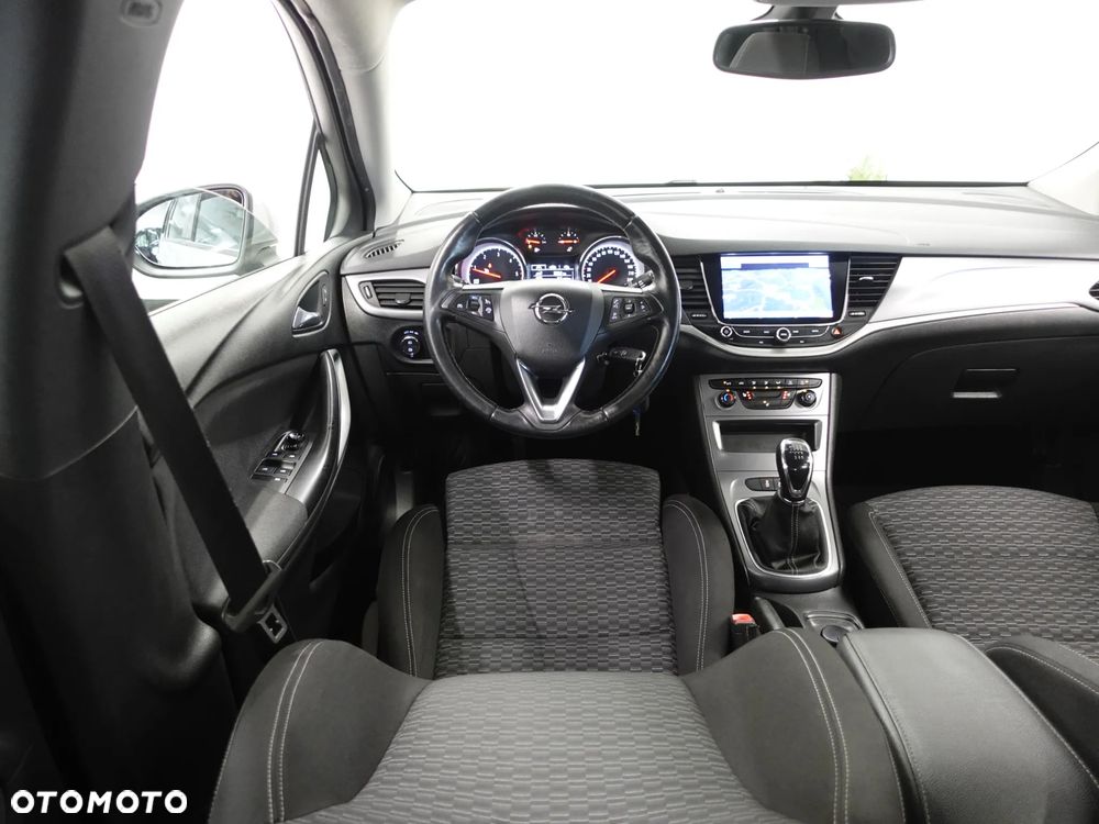 Opel Astra 1.6 D Start/Stop 120 Jahre - 26