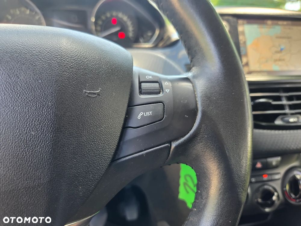 Peugeot 2008 PureTech 110 Stop&Start Active - 26