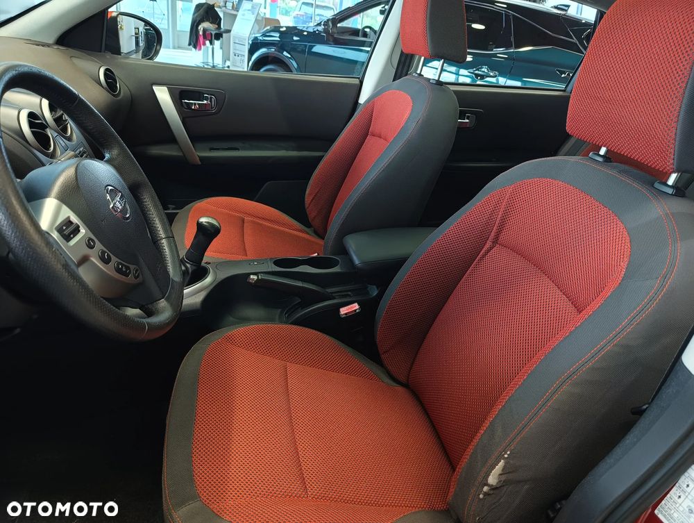 Nissan Qashqai - 10