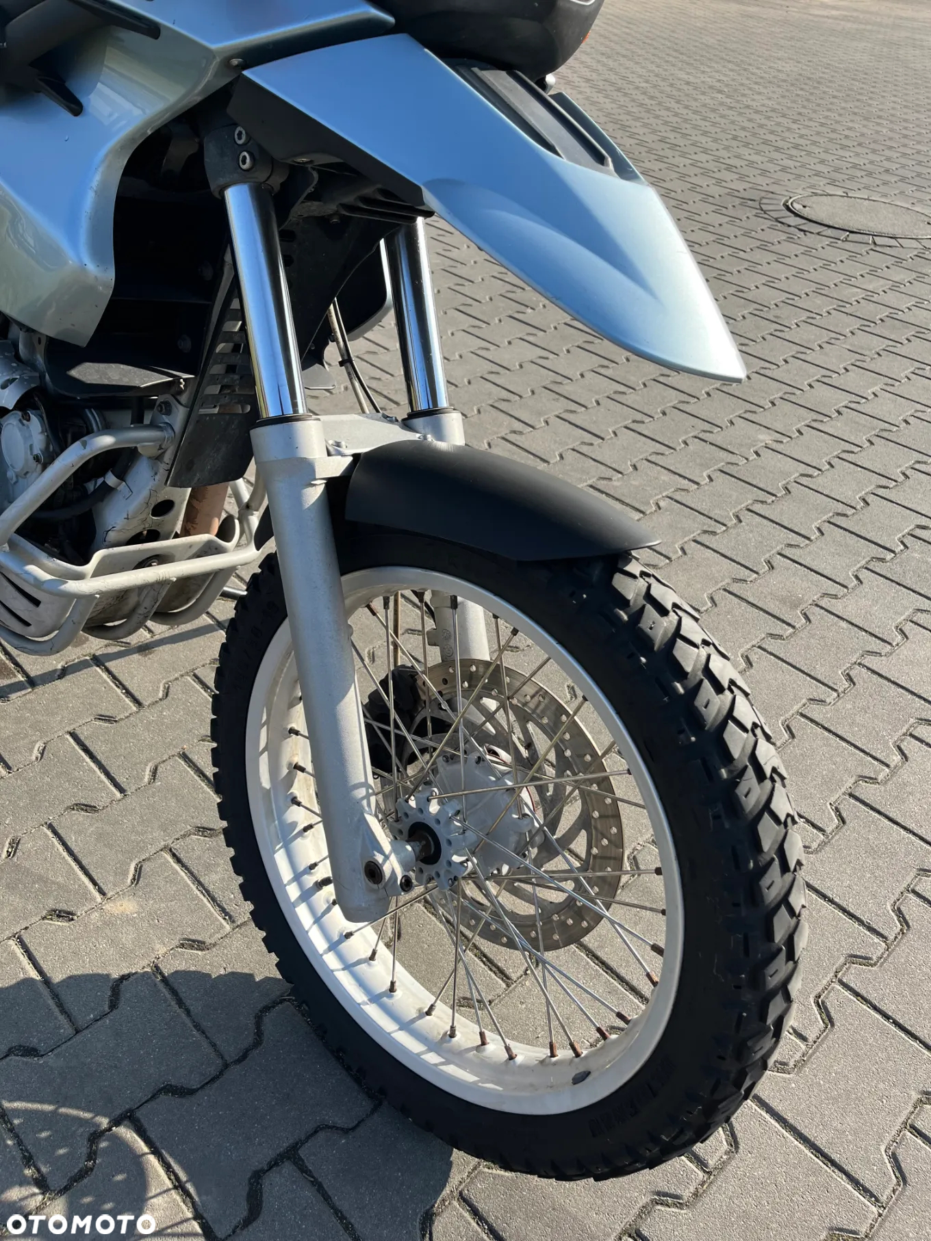 BMW F - 15