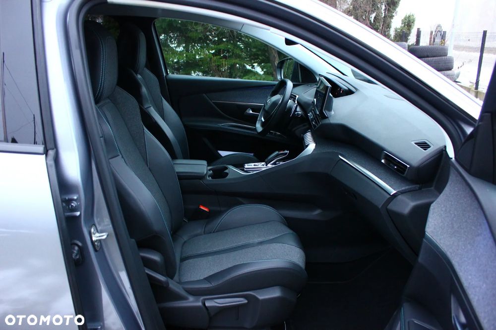 Peugeot 3008 BlueHDi 130 Stop & Start EAT8 Allure - 37