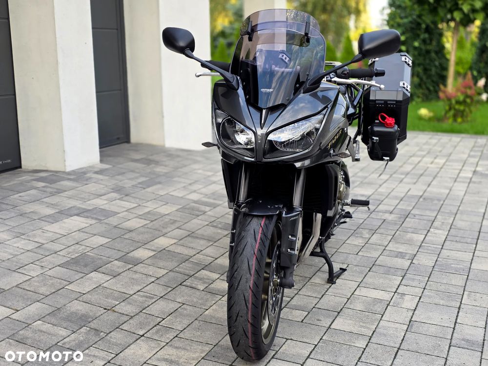 Yamaha FZ - 20