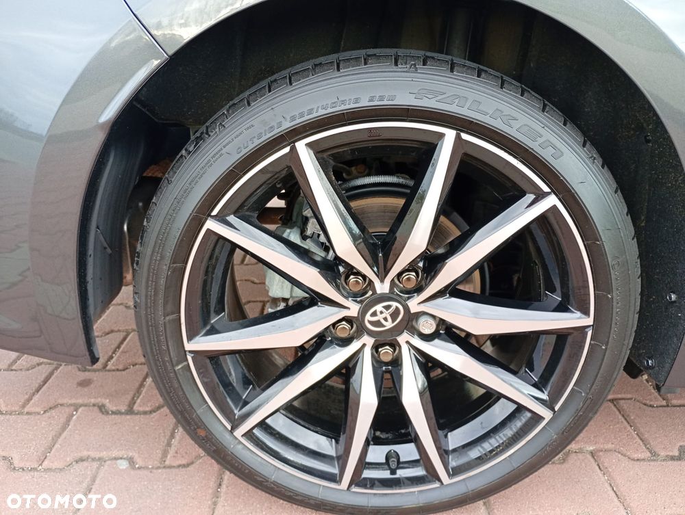 Toyota Corolla 1.8 Hybrid GR Sport - 14