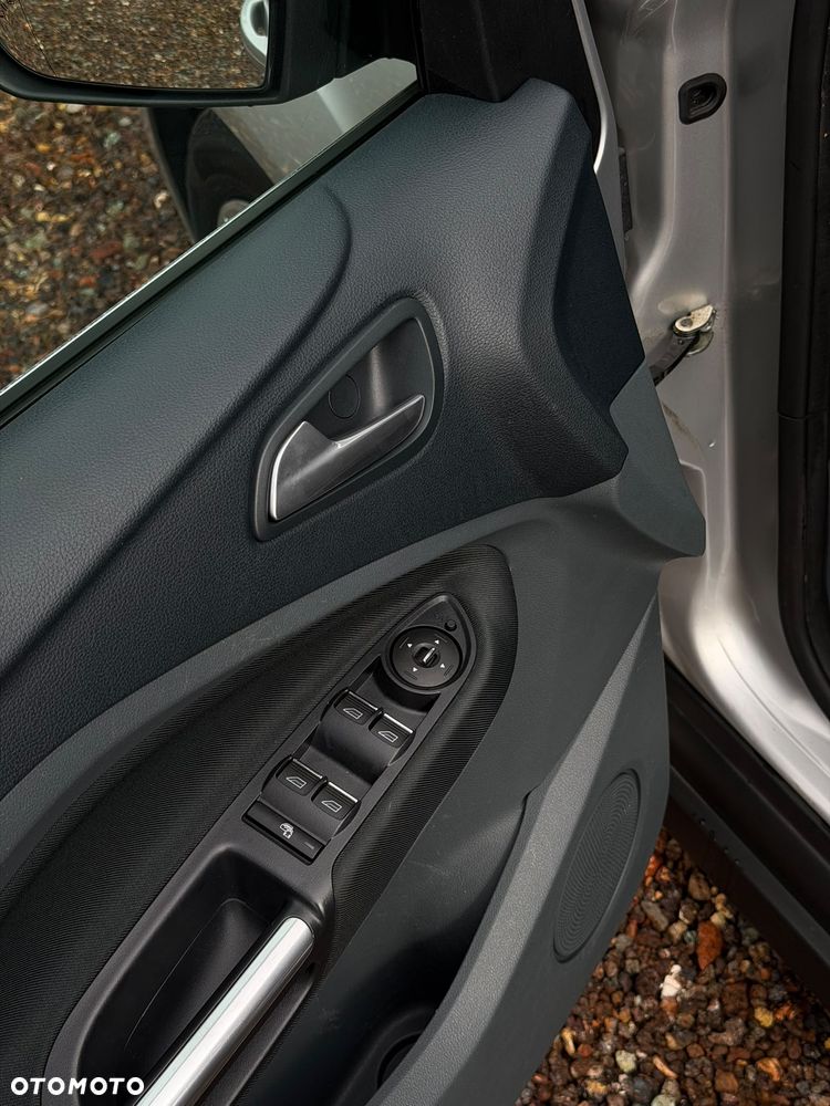 Ford Grand C-MAX 1.6 TDCi Start-Stop-System Champions Edition - 25