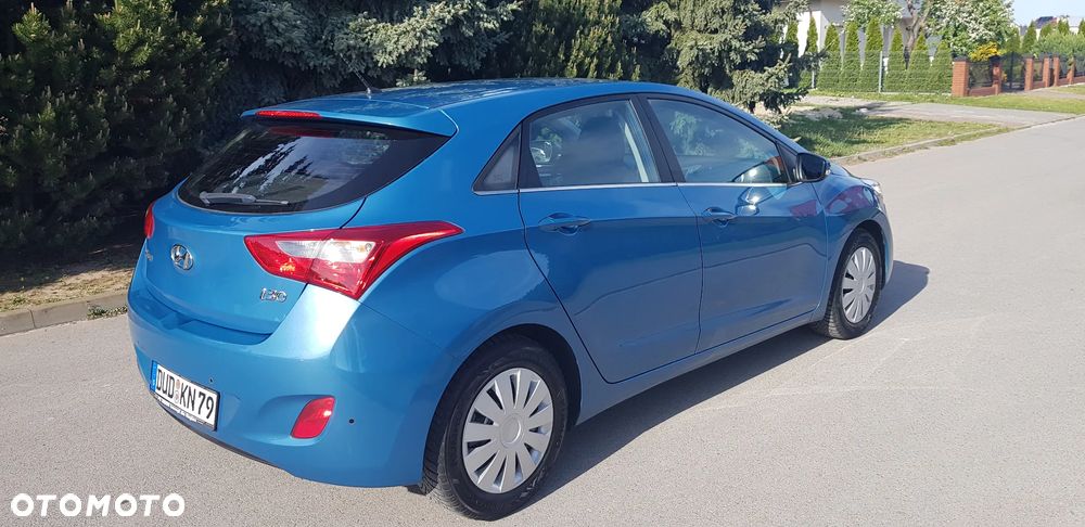 Hyundai i30 1.4 Trend - 13