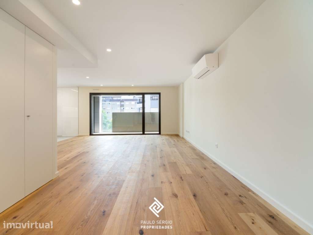 Apartamento T2 Novo para arrendamento junto ao GaiaShopping - Grande imagem: 2/20