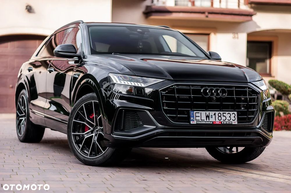 Audi Q8 55 TFSI quattro tiptronic - 4
