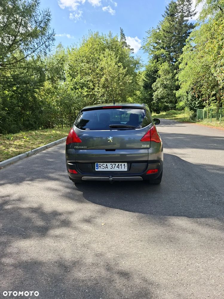 Peugeot 3008 2.0 HDi Allure - 3