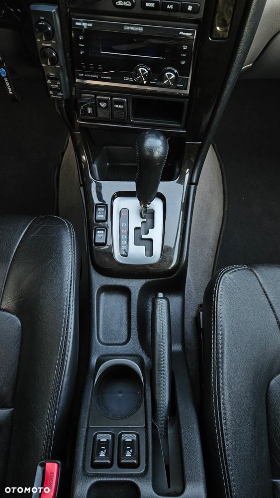 Subaru Legacy - 39