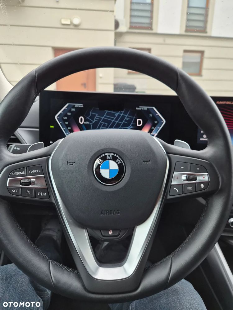 BMW Seria 3 318d - 25