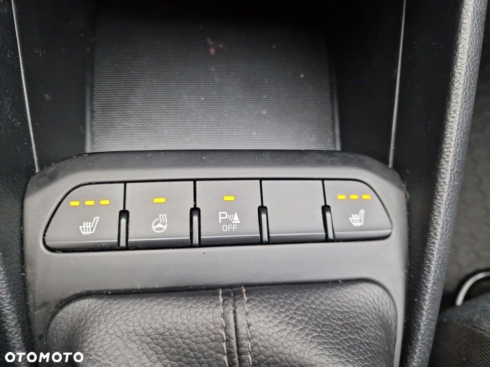 Kia Stonic 1.2 M - 33