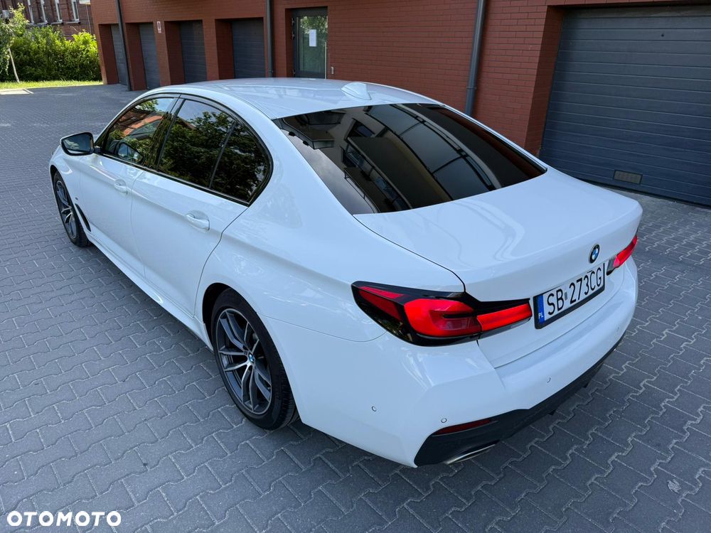 BMW Seria 5 520i mHEV M Sport sport - 4