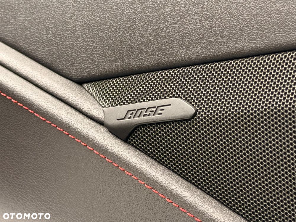 Chevrolet Corvette - 30