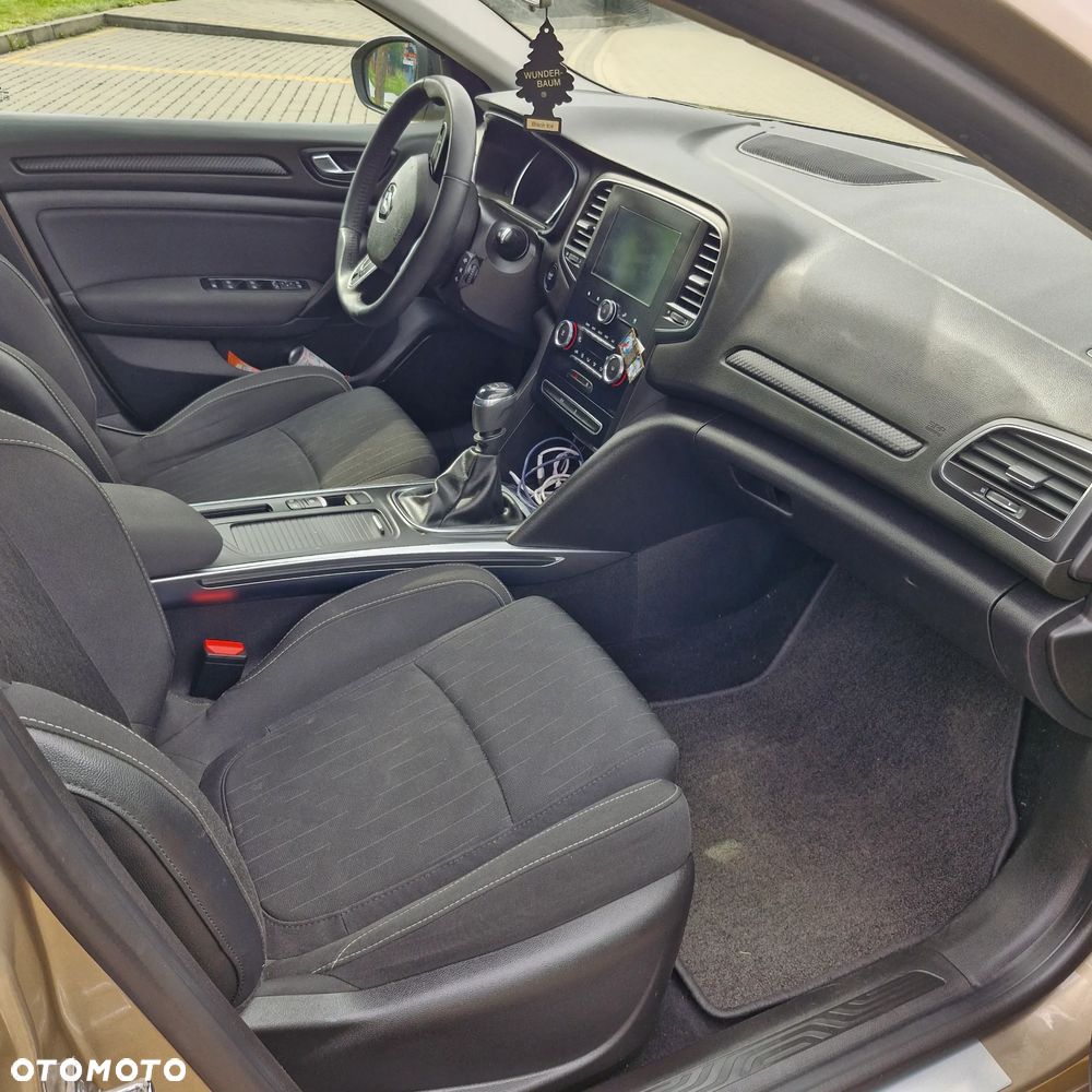 Renault Megane 1.3 TCe FAP Limited - 8