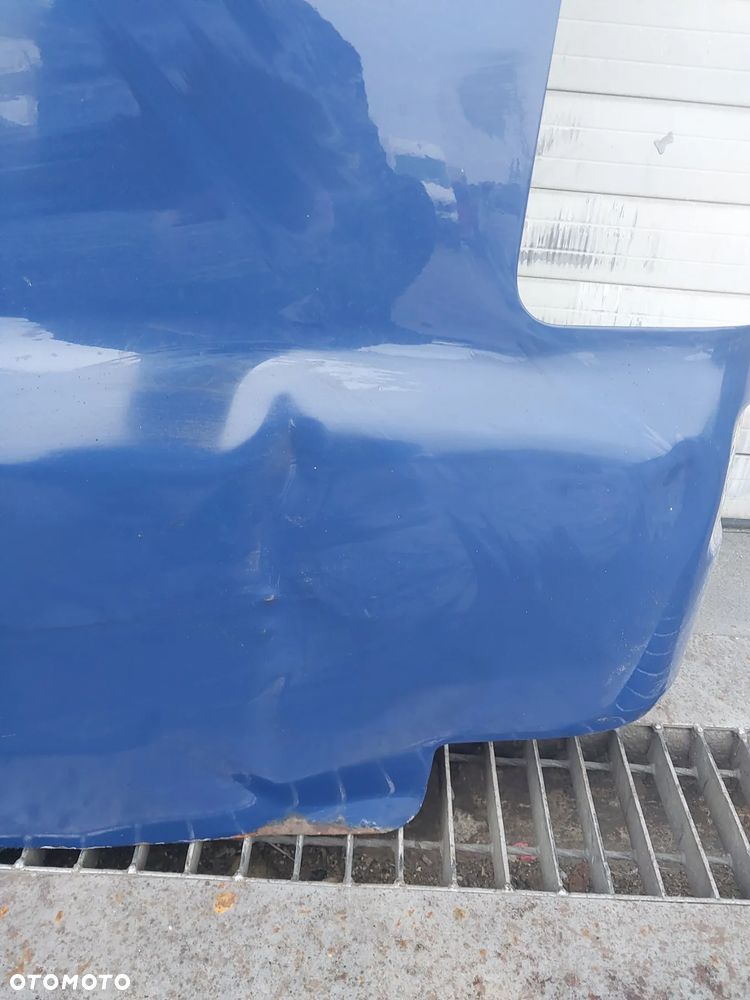 Tył drzwi prawe vw t5 uszkodzone - 2