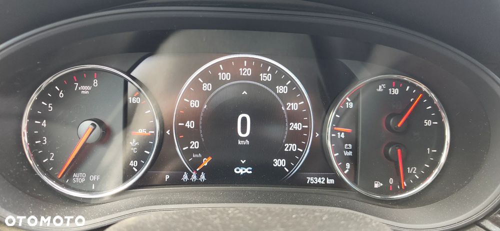Opel Insignia 2.0 T 4x4 GSi S&S - 14