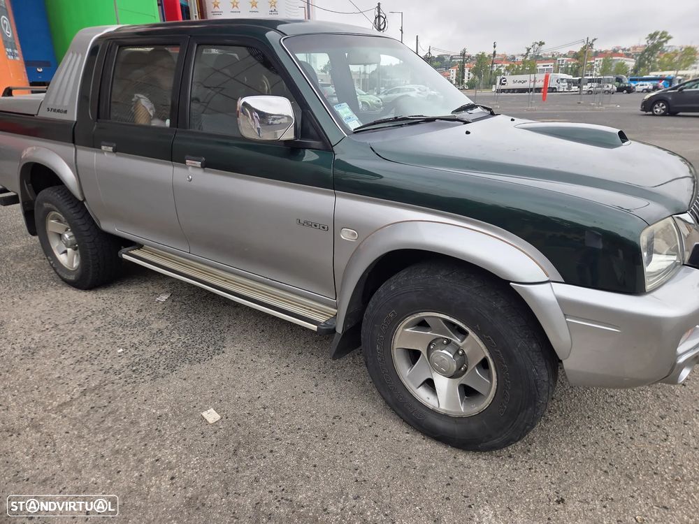 Mitsubishi L200 - 3