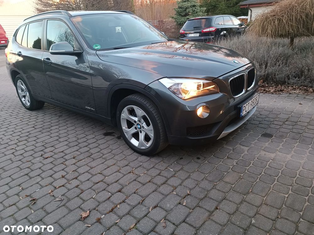 BMW X1 xDrive18d xLine - 3