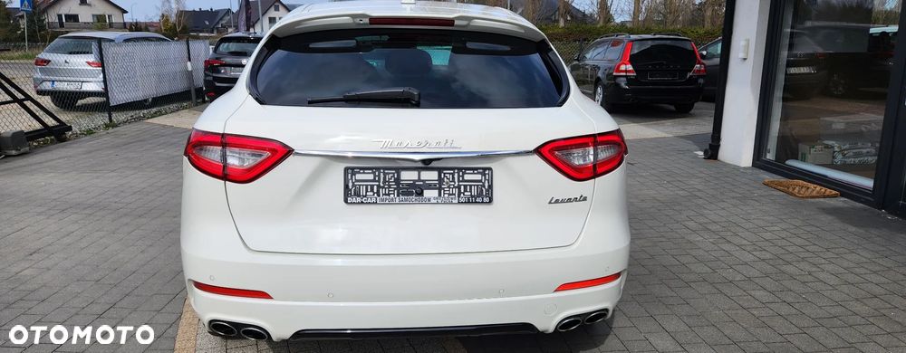 Maserati Levante Diesel Granlusso - 6