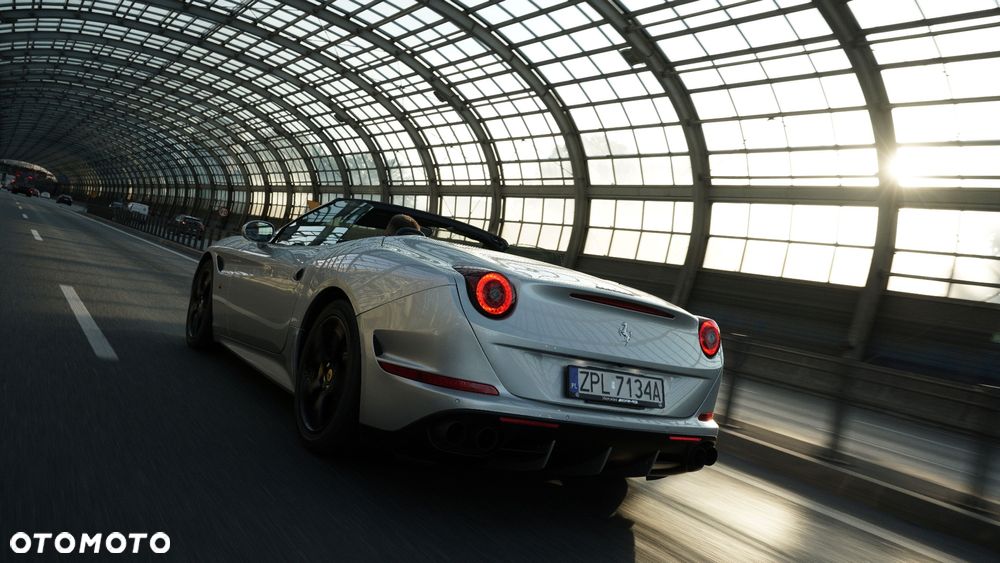 Ferrari California F1 DCT - 2