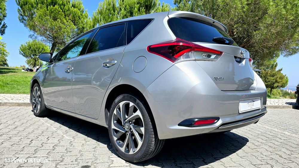 Toyota Auris 1.2T Comfort+Pack Techno +P.Sport - 23