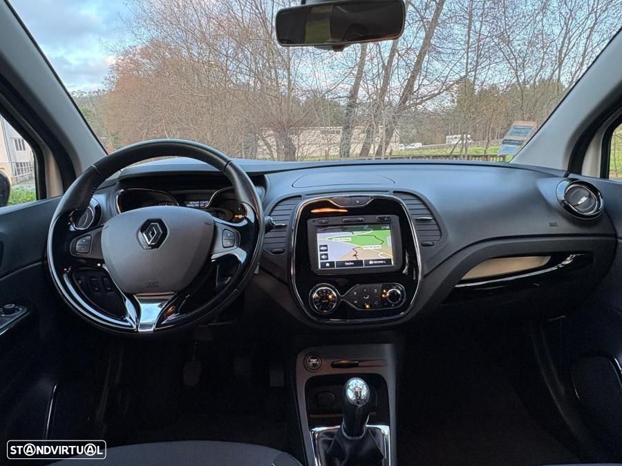 Renault Captur 0.9 TCE Exclusive - 17