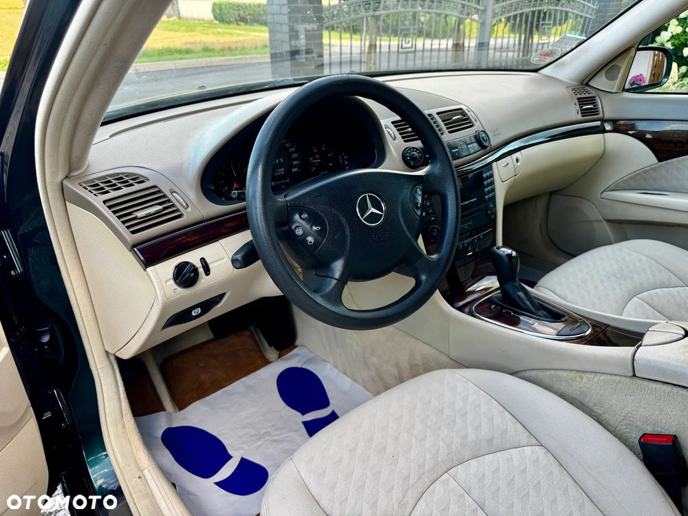Mercedes-Benz Klasa E 200 CDI Automatik Classic - 16