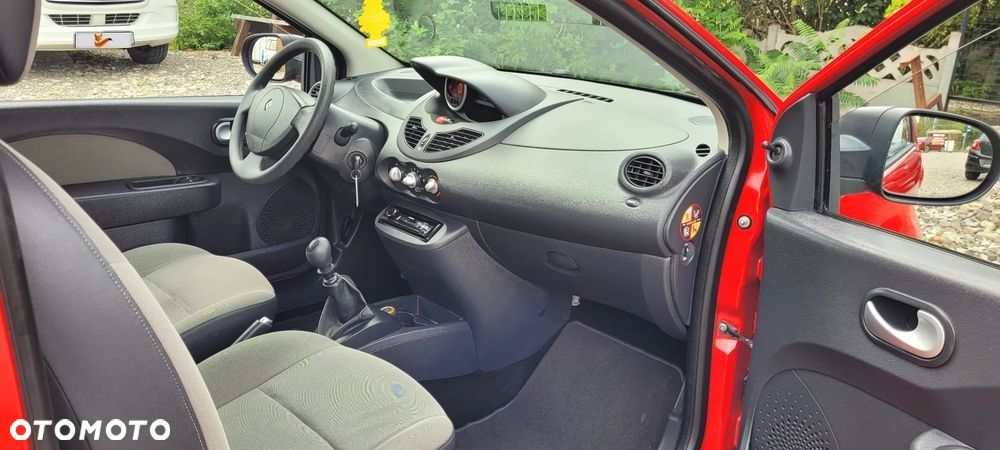 Renault Twingo - 21