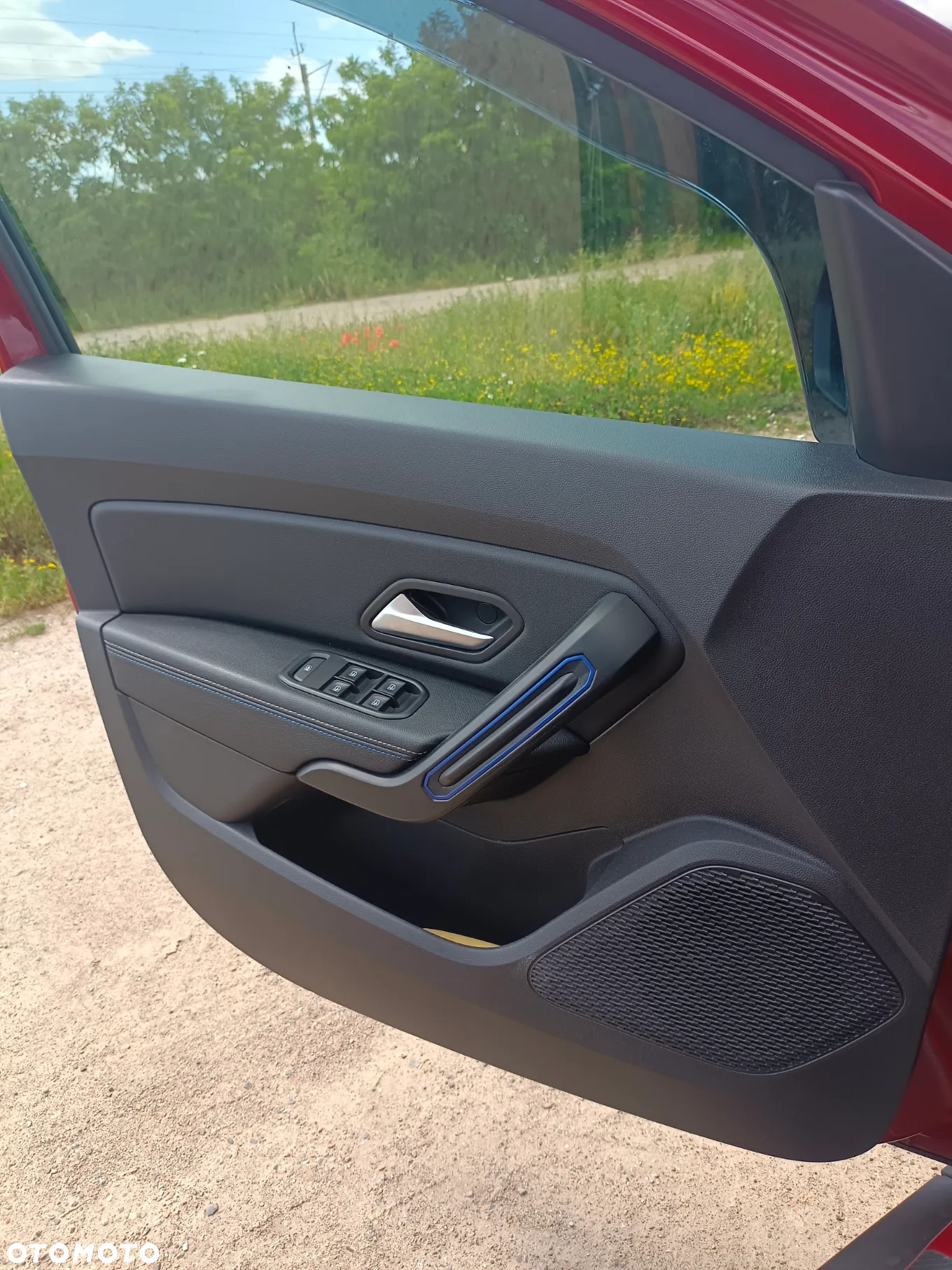Dacia Duster 1.0 TCe SL Celebration - 13