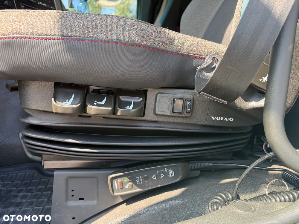 Volvo FM330 - 13