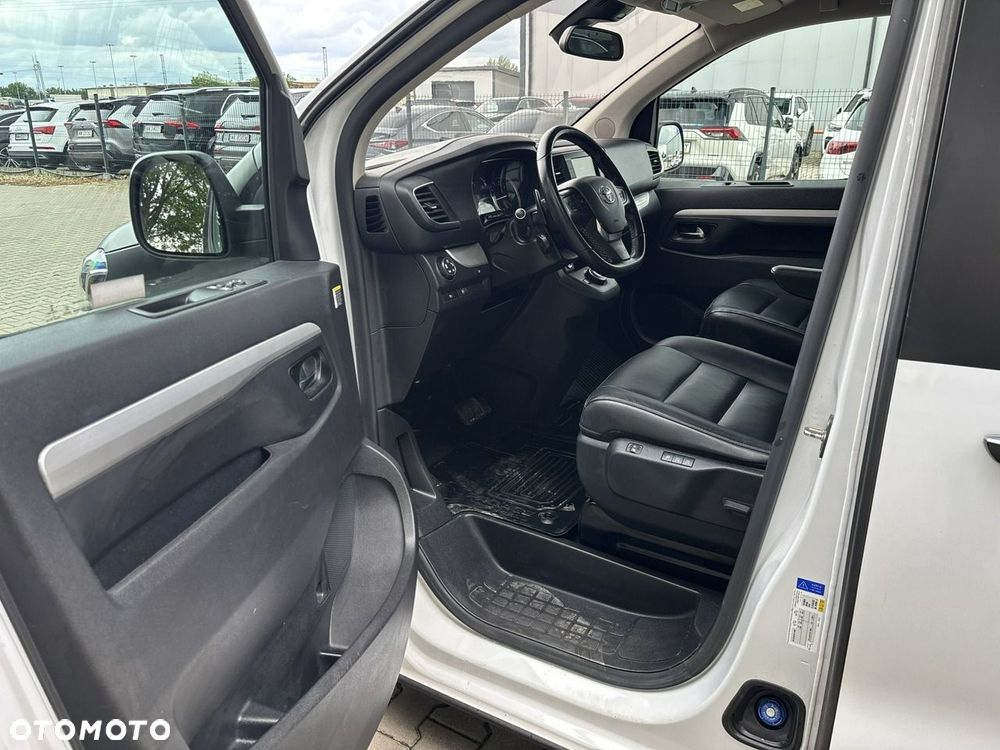 Toyota Proace Verso 2.0 D4-D Long Business - 11