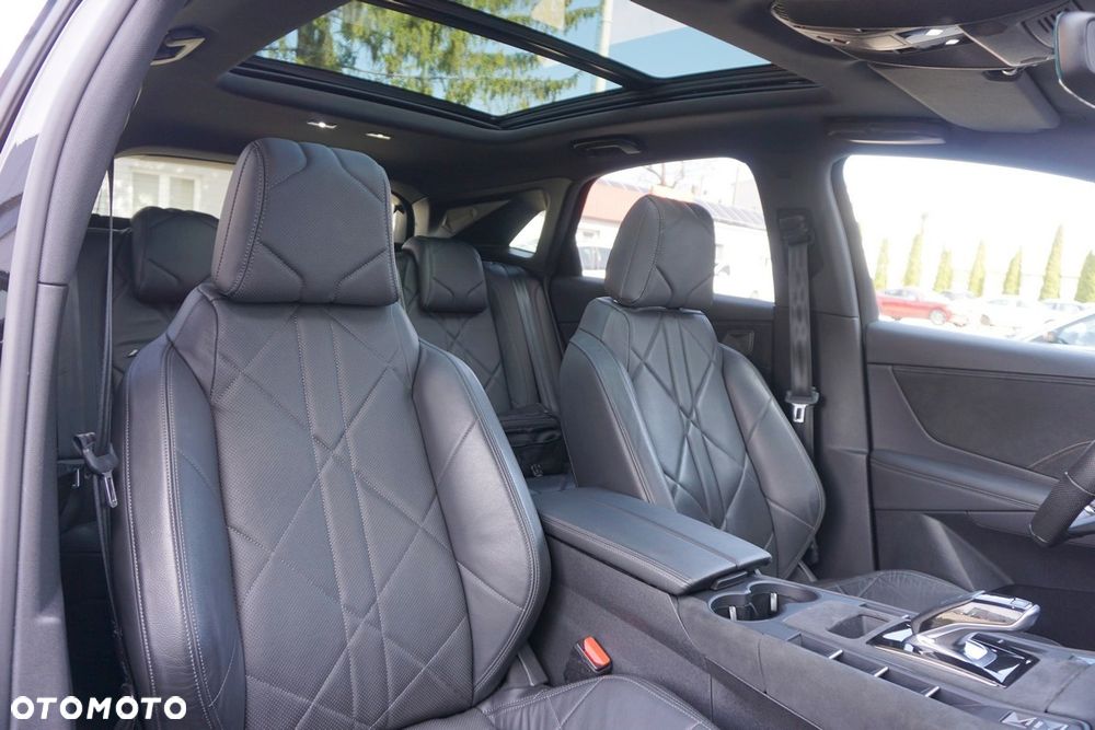 DS Automobiles DS 7 Crossback 1.6 E-Tense 4x4 Performance Line + - 32