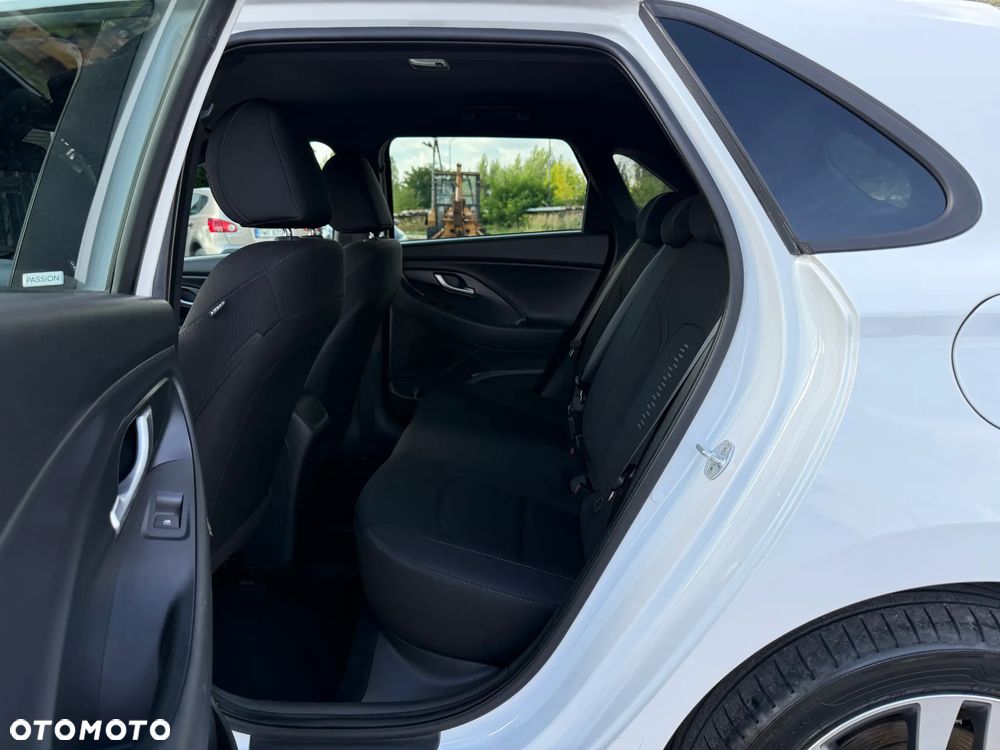 Hyundai i30 1.4 Passion - 5