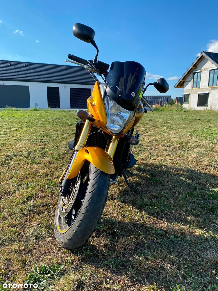 Honda CB - 10