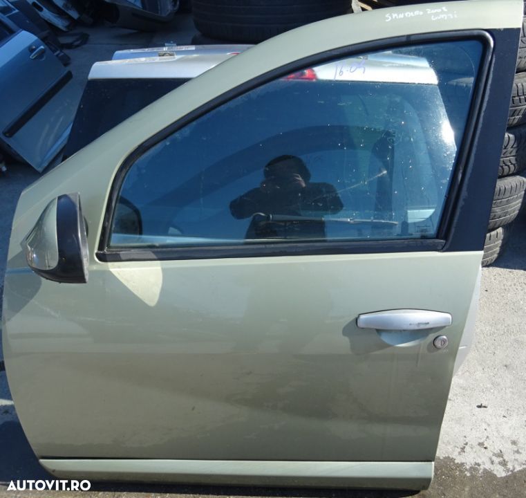 Usa stanga fata Dacia Sandero din 2008 completa fara oglinda - 1